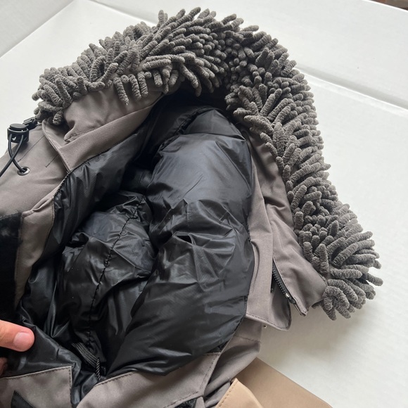 Salehe Bembury x Canada Goose expedition parka NEW - Picture 6 of 7